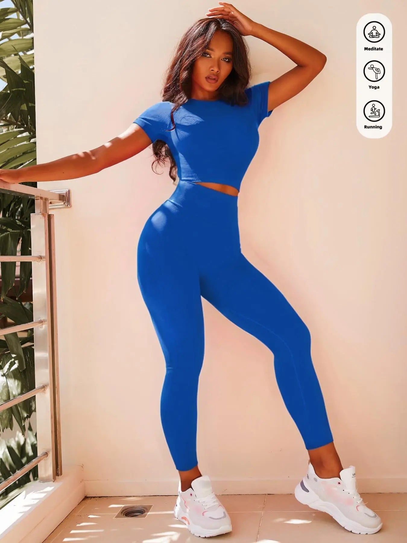 Seamless Nylon High Stretch Yoga Fitness Short Sleeve Top and Slimming Butt Lifting High Waisted Athletic Running Leggings 2 Piece Set, Sporty Style, Workout Sets Women, Fitness Clothing