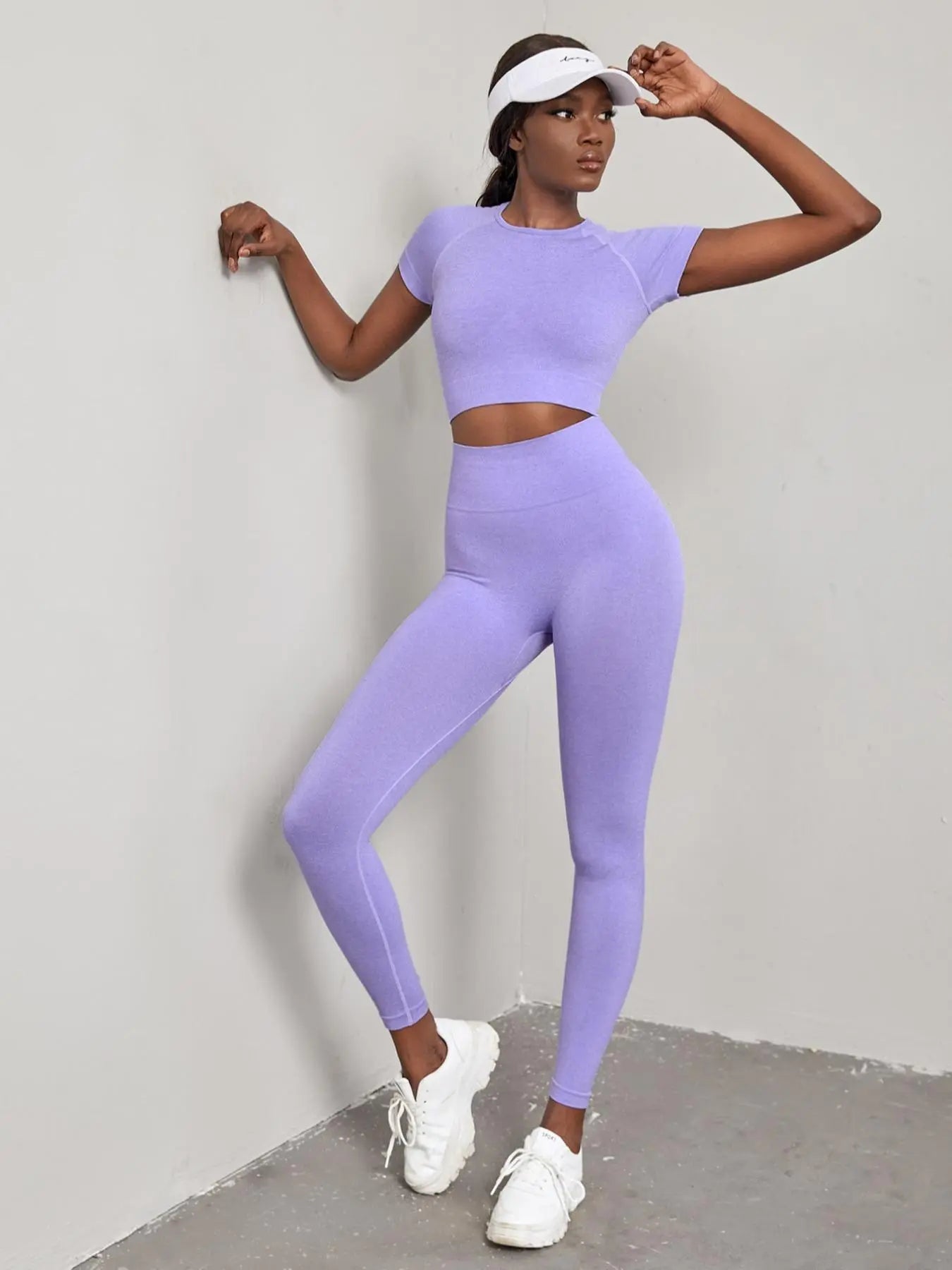 Seamless Nylon High Stretch Yoga Fitness Short Sleeve Top and Slimming Butt Lifting High Waisted Athletic Running Leggings 2 Piece Set, Sporty Style, Workout Sets Women, Fitness Clothing
